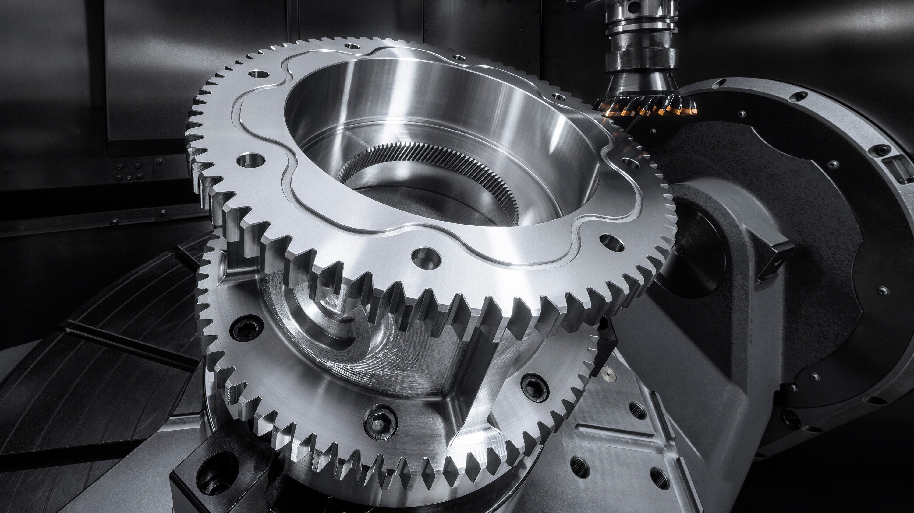 HERMLE Technologiebauteil mit 13 Technologien