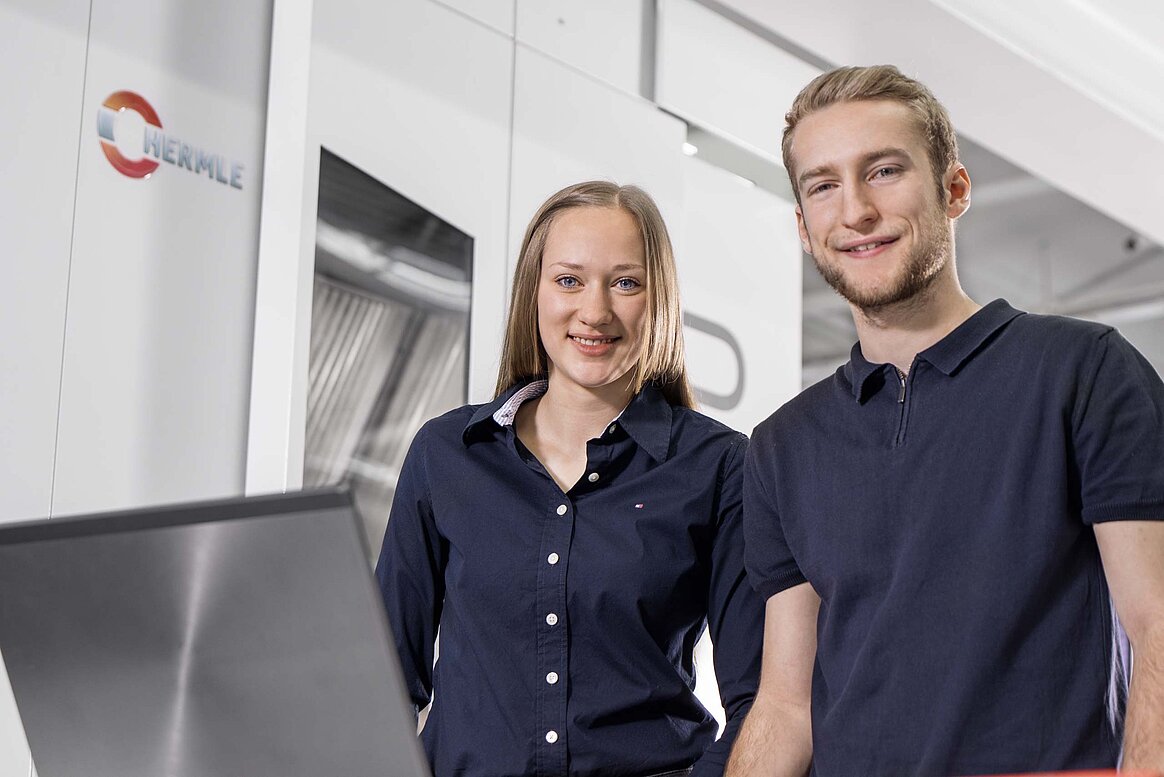 Wirtschaftsingenieurwesen Studium bei der HERMLE AG - Anja Duda und Jonah Zimmerer