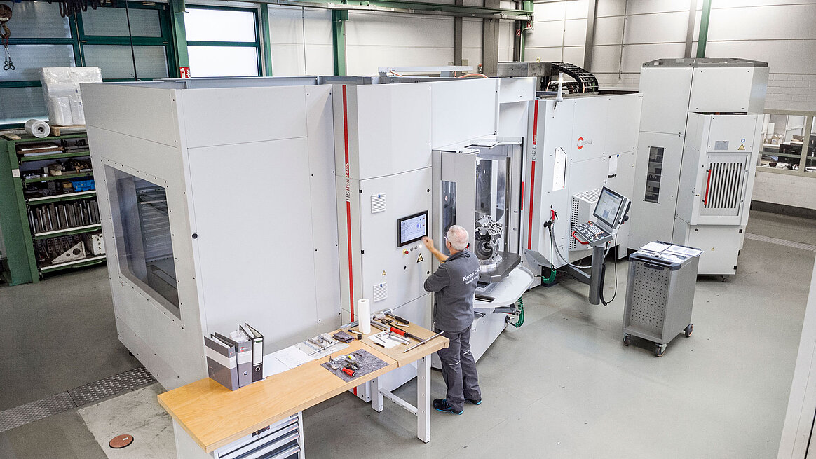 Das HERMLE Bearbeitungszentrum C 42 U sorgt dank des adaptierten HS flex heavy für die notwendige Flexibilität und automatisierte Prozesse. 