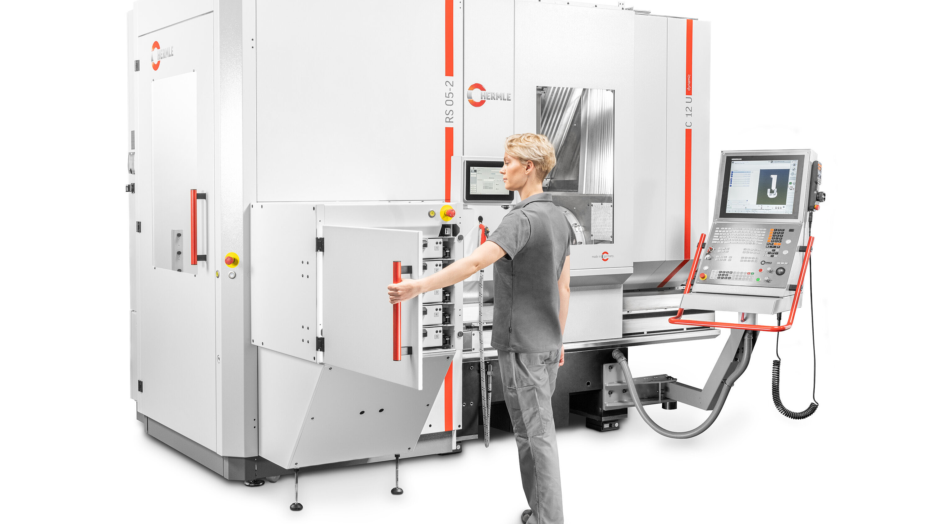 HERMLE 5-Achs-Bearbeitungszentrum C 12 GEN2 mit Robotersystem RS 05-2