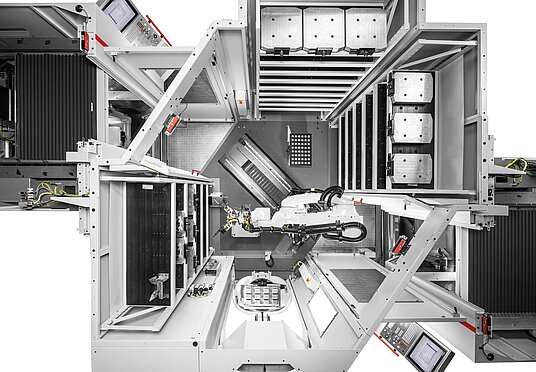 Draufsicht in das Robotersystem RS 1 adaptiert an zwei HERMLE Bearbeitungszentren C 22 U