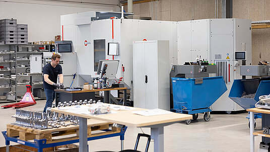 Das High-Performance-Bearbeitungszentrum HERMLE C 22 U bietet eine enorme Flexibilität.