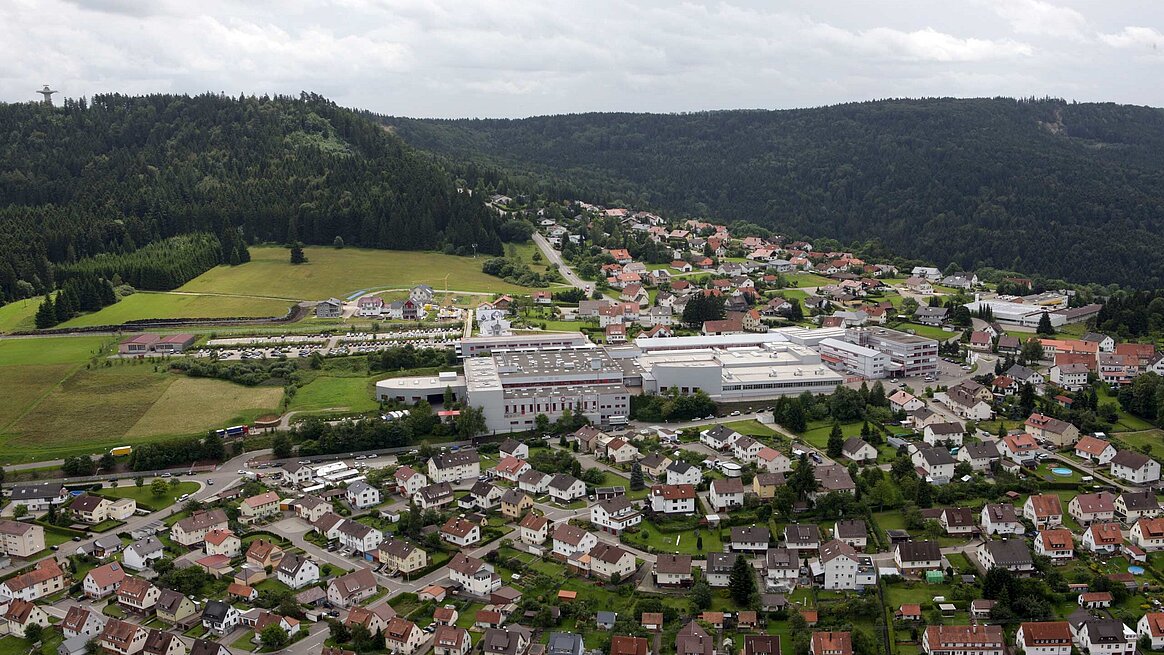 HERMLE Gebäude Luftaufnahme
