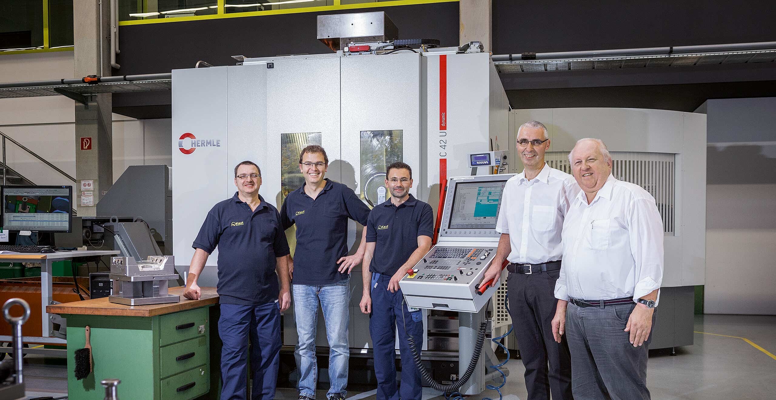 Herbert Kaut, managing director and owner, Jürgen Sauter, master toolmaker, mould making manager and since 2015 co-managing director, and machine operator and programmer Dieter Lies, production manager Arthur Stroppel and machine operator and programmer Kurt Löffler