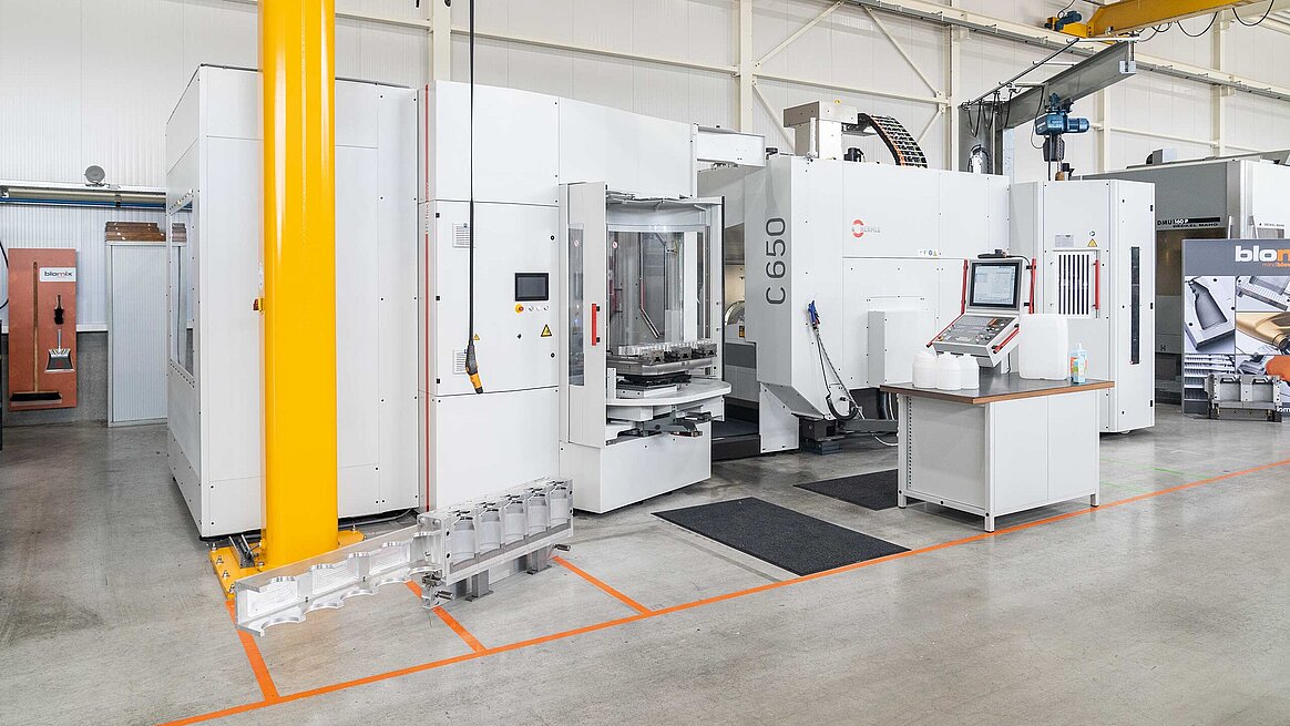 Die C 650 U von Hermle mit HS flex heavy-Automation