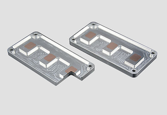 Multimaterial-Leiterplatten - Generativ gefertigt von der HERMLE Maschinenbau GmbH