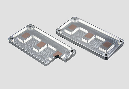 Multimaterial-Leiterplatten - Generativ gefertigt von der HERMLE Maschinenbau GmbH