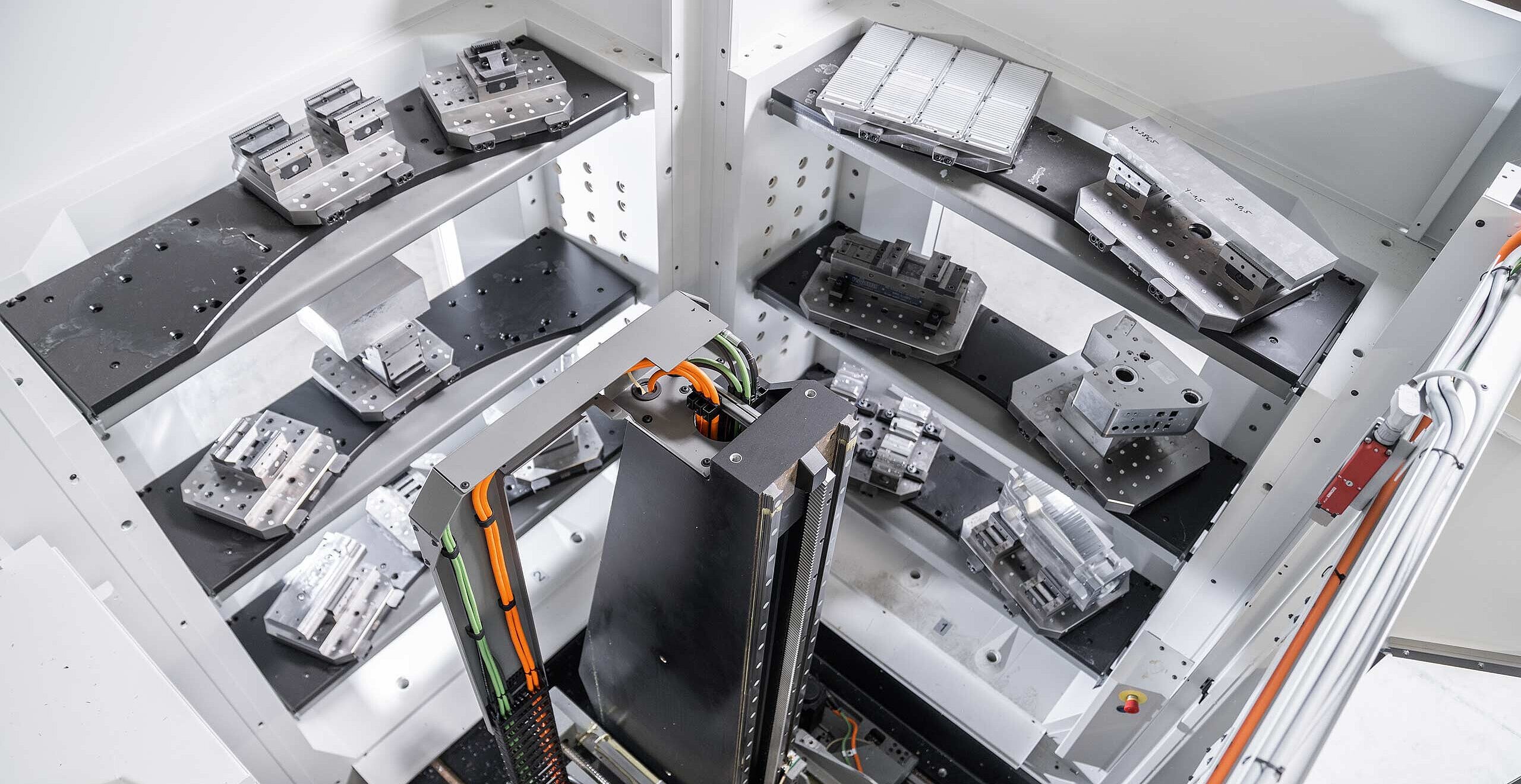 Blick auf die zwei Speichermodule des HS flex-Systems von Hermle