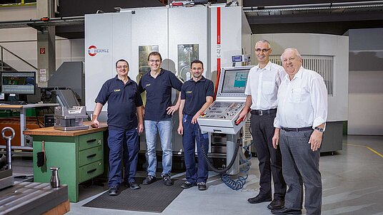 Herbert Kaut, managing director and owner, Jürgen Sauter, master toolmaker, mould making manager and since 2015 co-managing director, and machine operator and programmer Dieter Lies, production manager Arthur Stroppel and machine operator and programmer Kurt Löffler